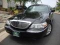 2007 Black Lincoln Town Car Signature  photo #1