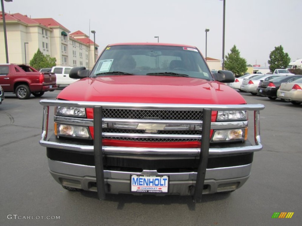 2003 Silverado 2500HD LS Crew Cab 4x4 - Victory Red / Dark Charcoal photo #2