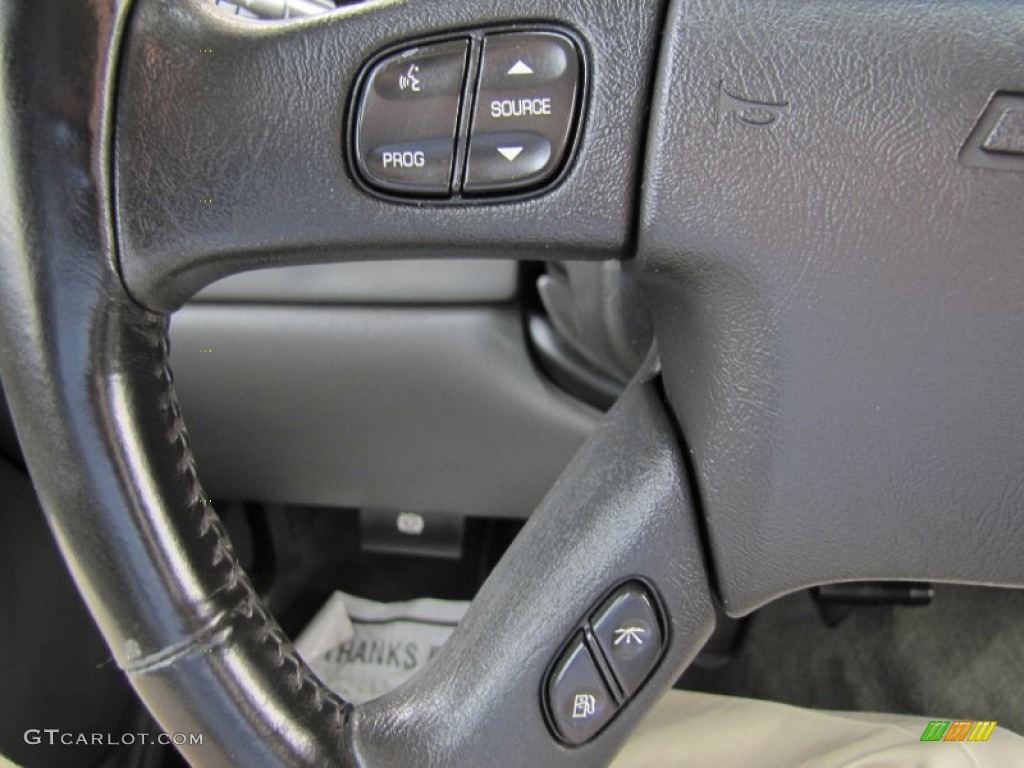 2003 Silverado 2500HD LS Crew Cab 4x4 - Victory Red / Dark Charcoal photo #12