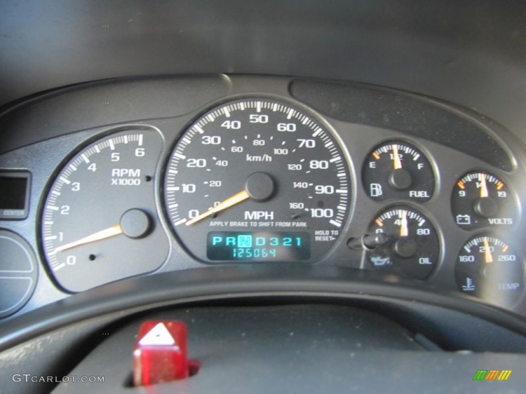 2002 Avalanche Z71 4x4 - Victory Red / Graphite photo #10