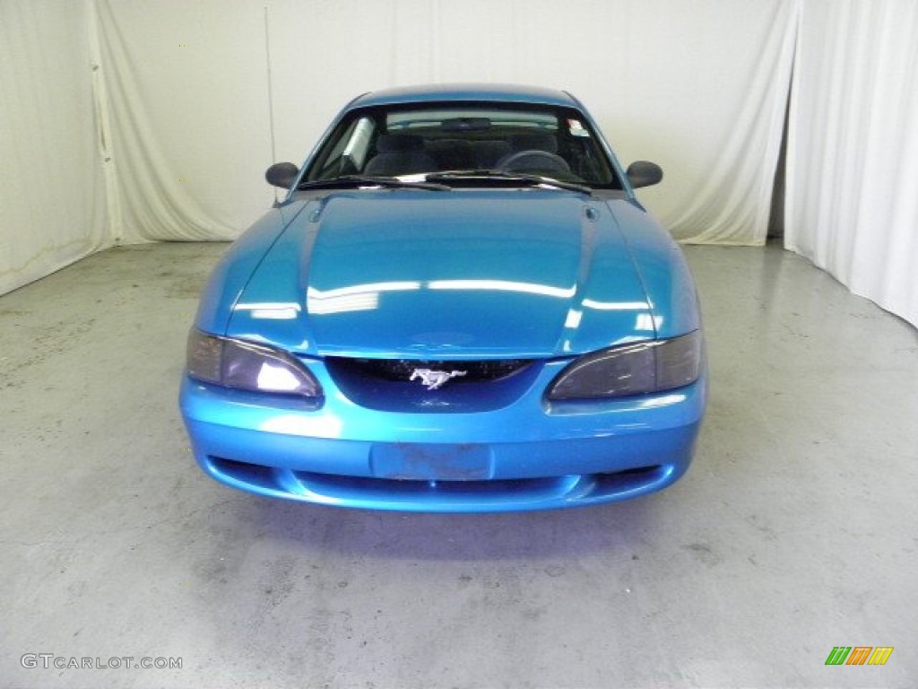 1995 Mustang V6 Coupe - Sapphire Blue Metallic / Gray photo #2