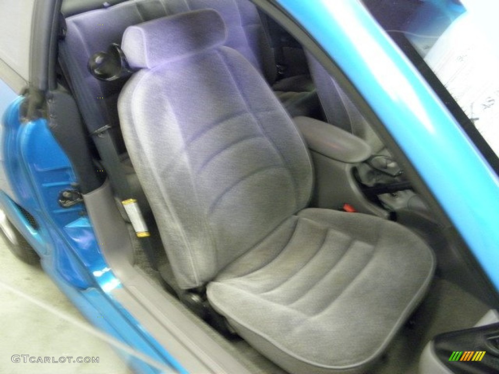 Gray Interior 1995 Ford Mustang V6 Coupe Photo #68017497