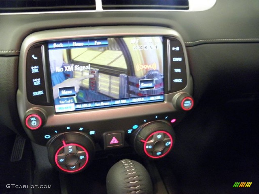2013 Chevrolet Camaro LT/RS Coupe Controls Photo #68017671