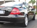 Black - E 350 Sedan Photo No. 15