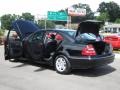 Black - E 350 Sedan Photo No. 22