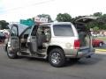 Silver Sand - Escalade AWD Photo No. 23