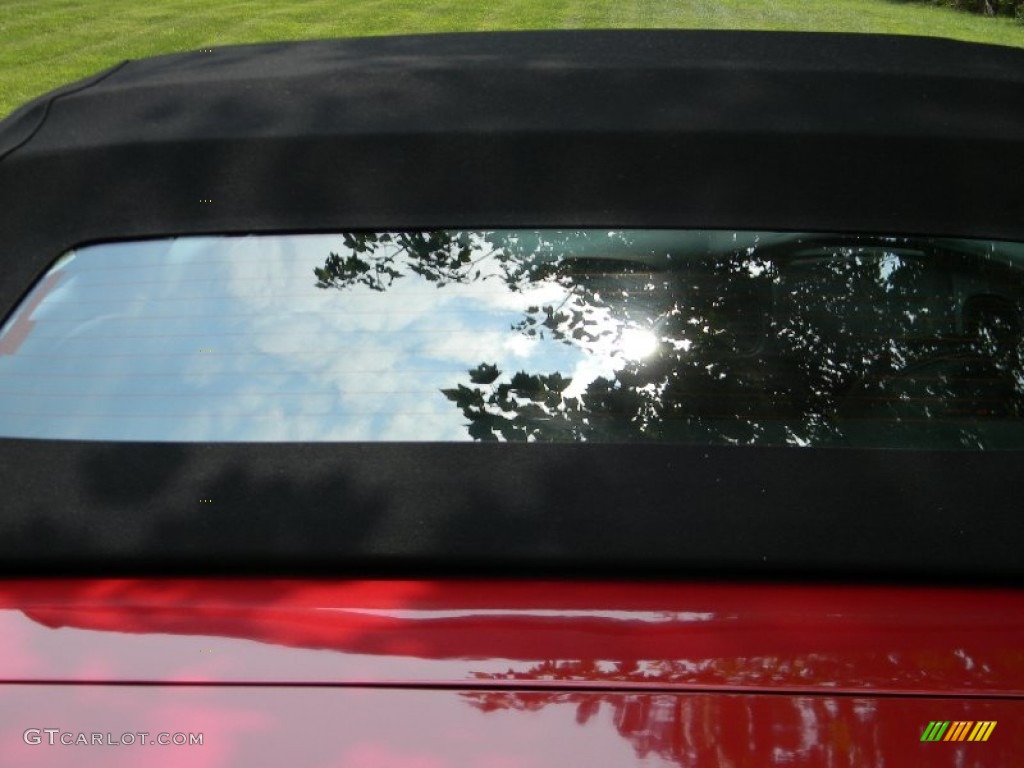 2004 Corvette Convertible - Magnetic Red Metallic / Black photo #18