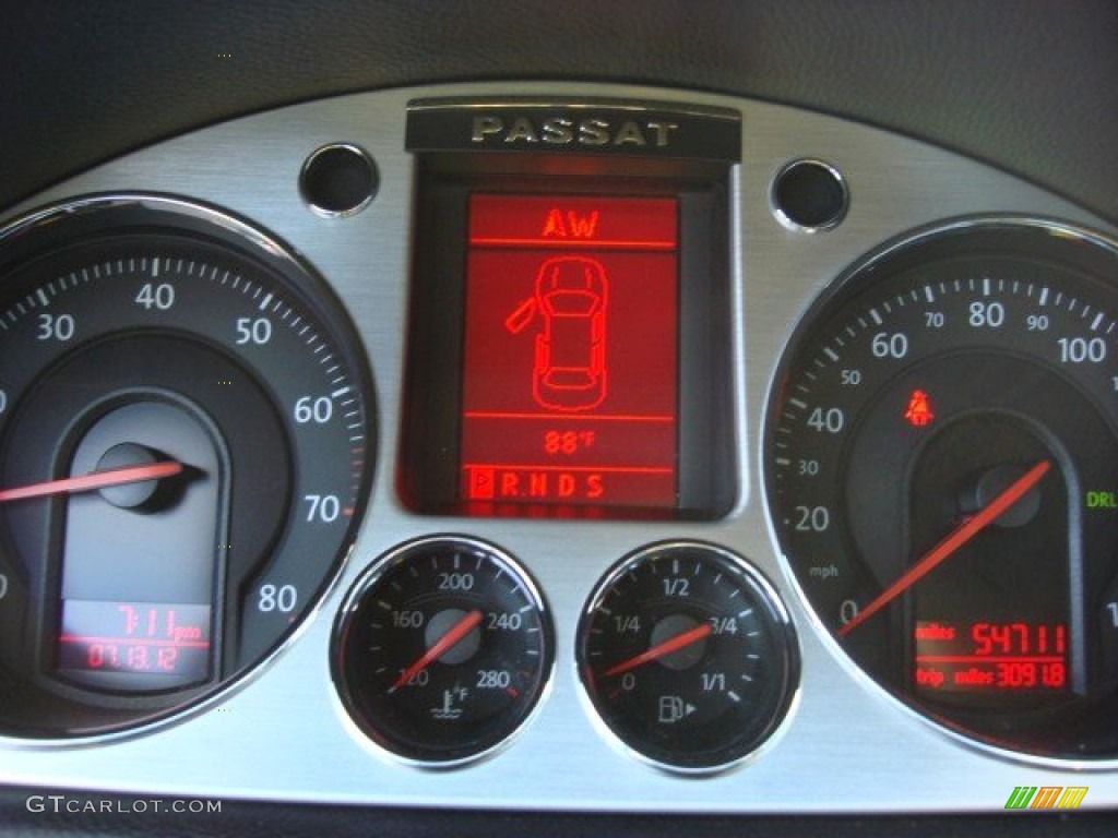 2007 Volkswagen Passat 2.0T Sedan Gauges Photo #68024276