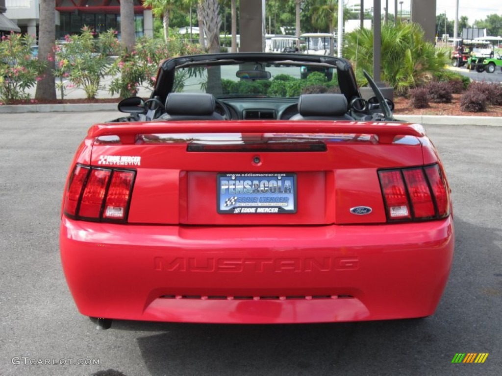 2004 Mustang V6 Convertible - Torch Red / Dark Charcoal photo #15