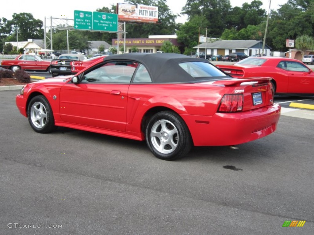 2004 Mustang V6 Convertible - Torch Red / Dark Charcoal photo #20