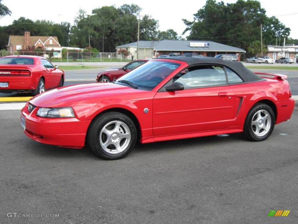 2004 Mustang V6 Convertible - Torch Red / Dark Charcoal photo #24