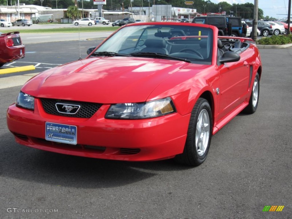2004 Mustang V6 Convertible - Torch Red / Dark Charcoal photo #25