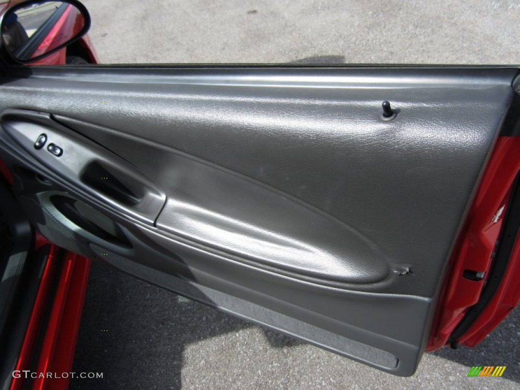 2004 Ford Mustang V6 Convertible Dark Charcoal Door Panel Photo #68025350