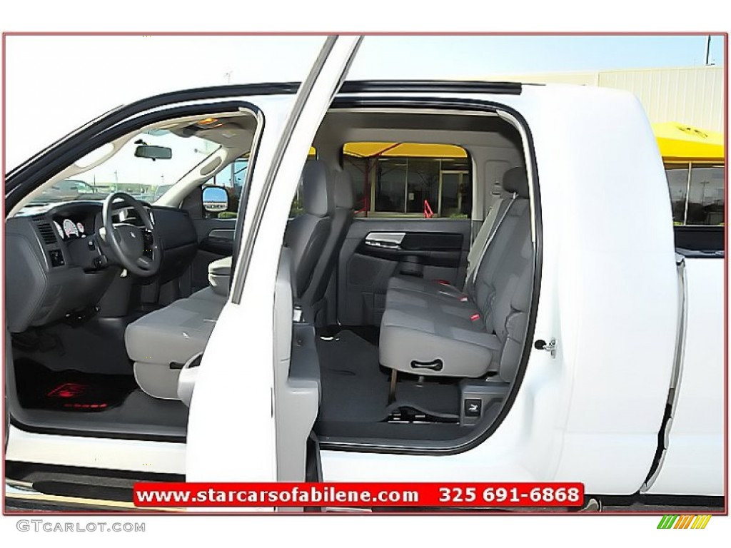 2008 Ram 1500 SXT Mega Cab - Bright White / Medium Slate Gray photo #30