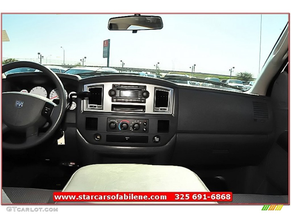 2008 Ram 1500 SXT Mega Cab - Bright White / Medium Slate Gray photo #46