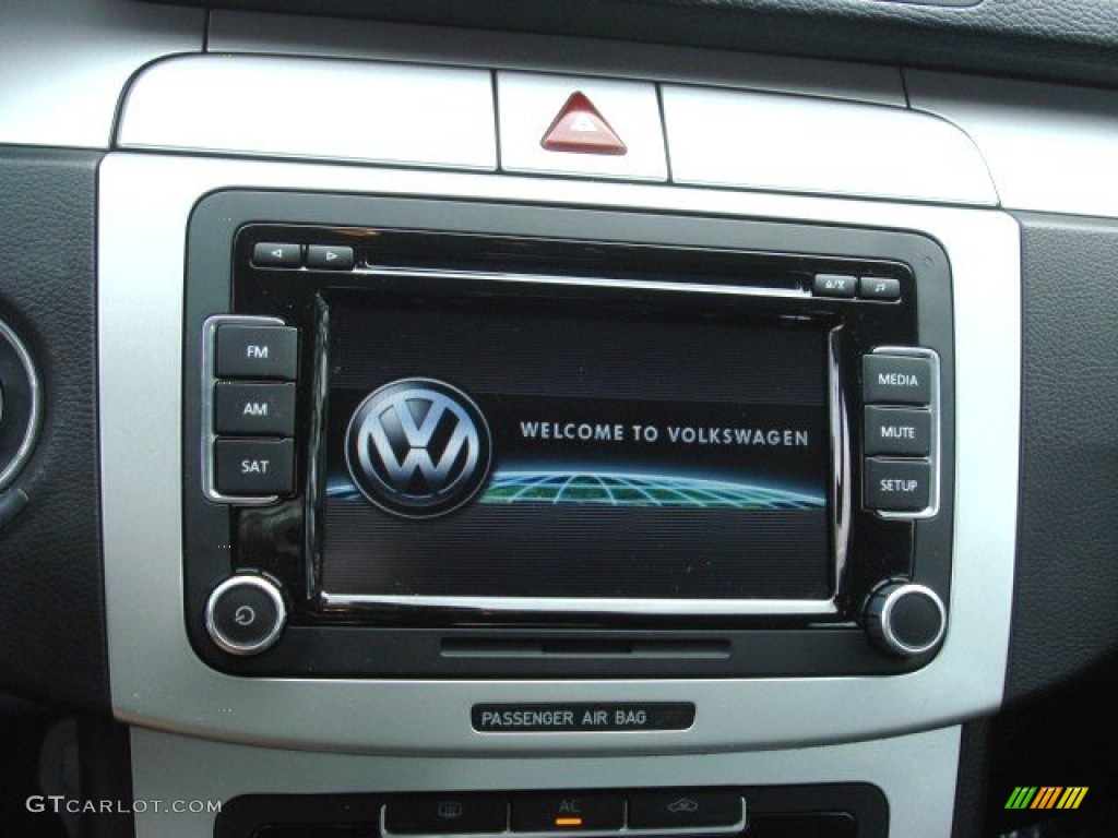 2010 Volkswagen CC Sport Controls Photo #68028777