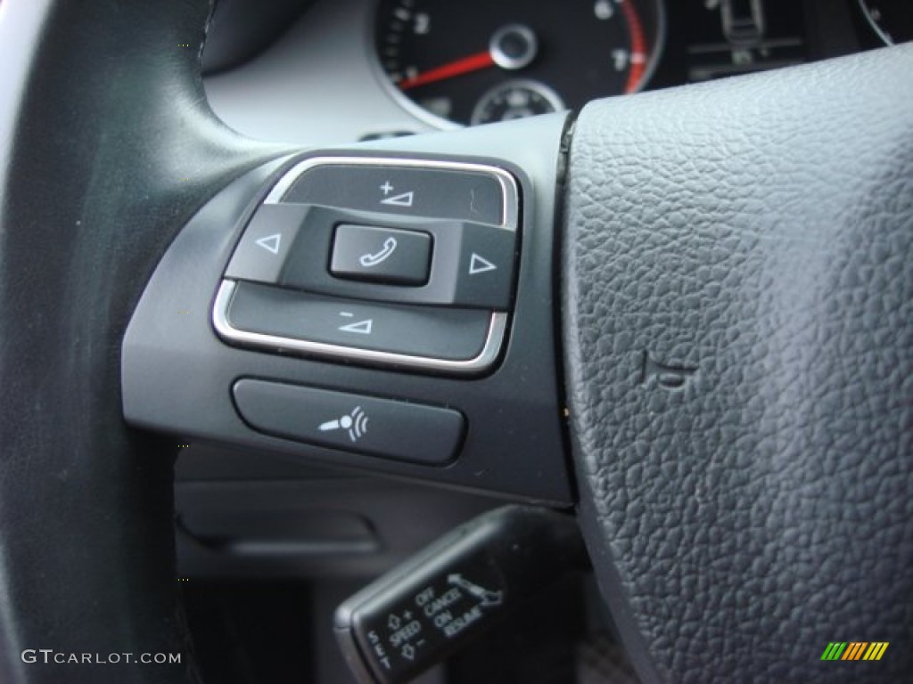 2010 Volkswagen CC Sport Controls Photo #68028839