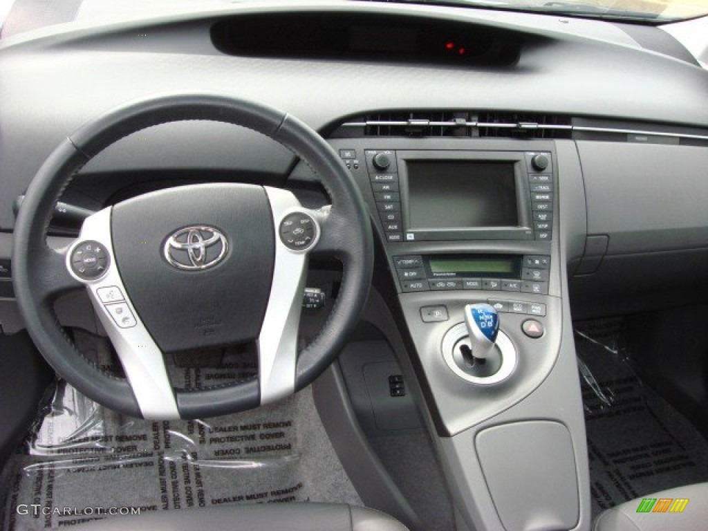 2011 Prius Hybrid II - Classic Silver Metallic / Misty Gray photo #10