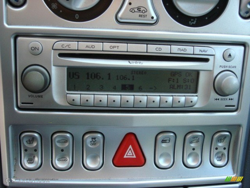 2005 Chrysler Crossfire Limited Roadster Audio System Photo #68029280