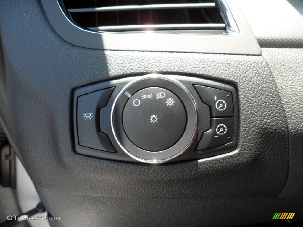 2013 Ford Edge SEL EcoBoost Controls Photo #68031788