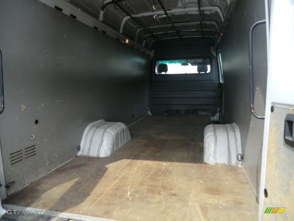 2003 Dodge Sprinter Van 3500 High Roof Cargo Trunk Photo #68033372