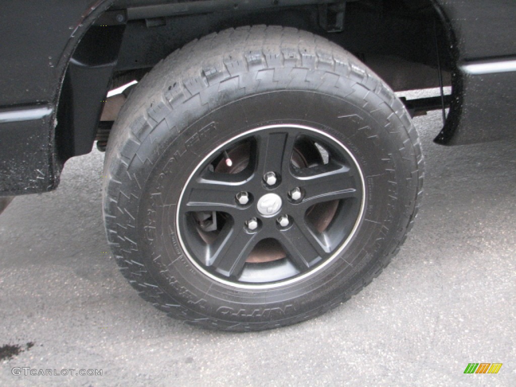 2006 Ram 1500 Laramie Quad Cab - Black / Medium Slate Gray photo #19