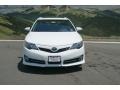 Super White - Camry SE Photo No. 3