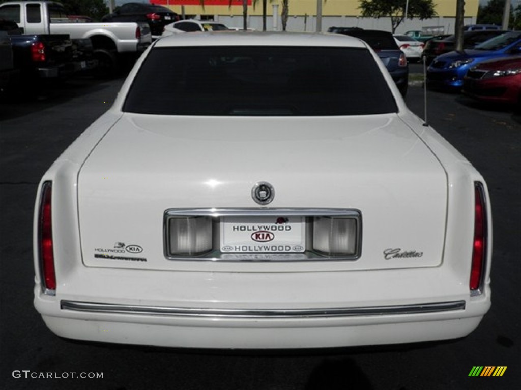 1999 DeVille Sedan - Cotillion White / Neutral Shale photo #13