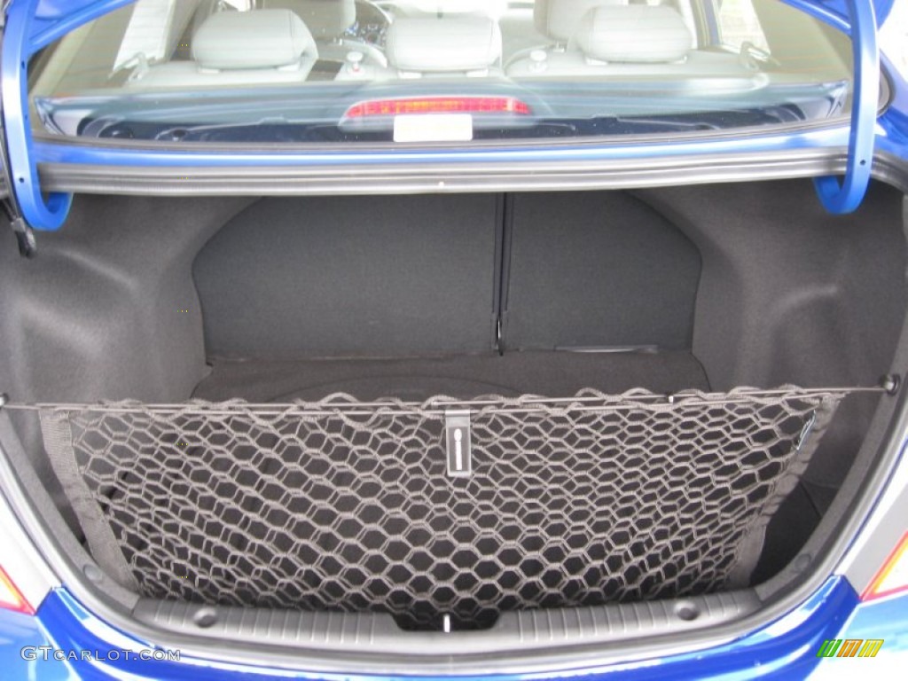 2013 Accent GLS 4 Door - Marathon Blue / Gray photo #12