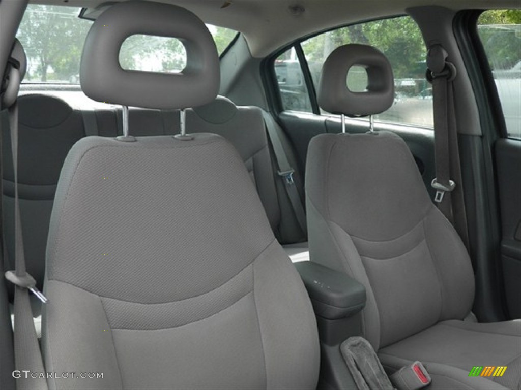 Grey Interior 2004 Saturn ION 2 Sedan Photo #68039431