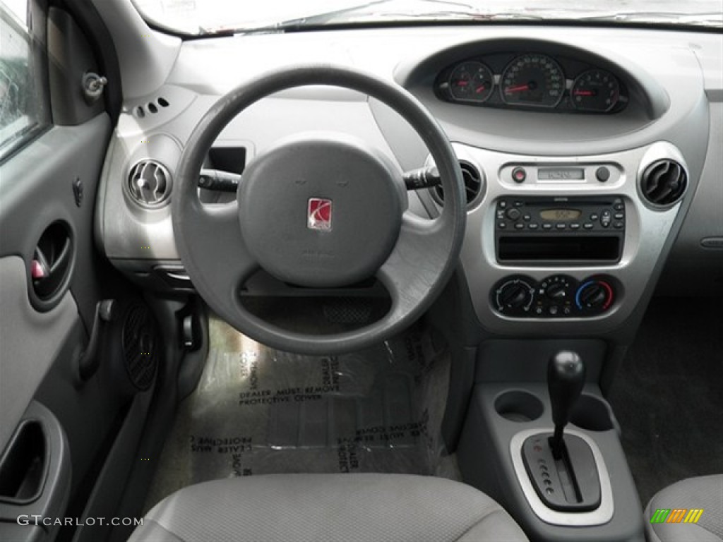 2004 Saturn ION 2 Sedan Dashboard Photos