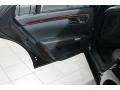 Black - S 550 Sedan Photo No. 15