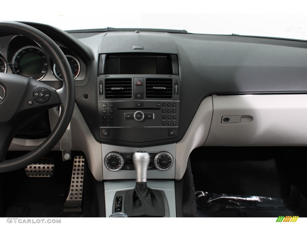 2010 C 300 Sport 4Matic - Capri Blue Metallic / Grey/Black photo #9