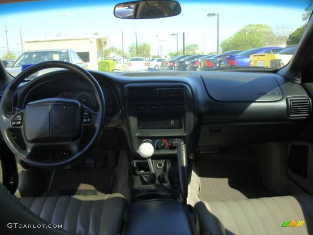 2001 Camaro SS Coupe - Navy Blue Metallic / Neutral photo #9