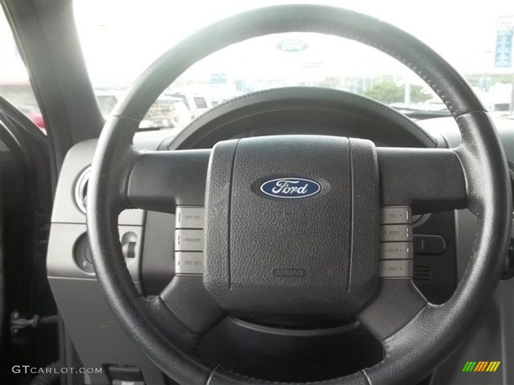 2007 Ford F150 FX4 SuperCrew 4x4 Black Steering Wheel Photo #68046157
