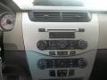 White Suede - Focus S Sedan Photo No. 14