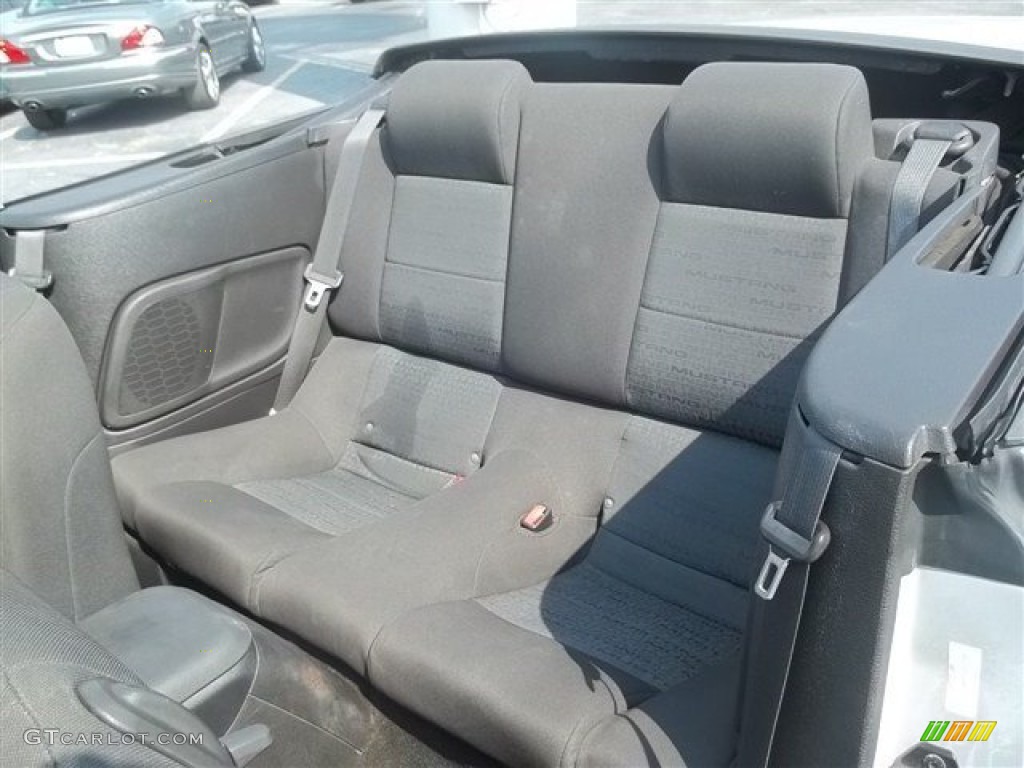 2007 Mustang V6 Deluxe Convertible - Satin Silver Metallic / Dark Charcoal photo #10