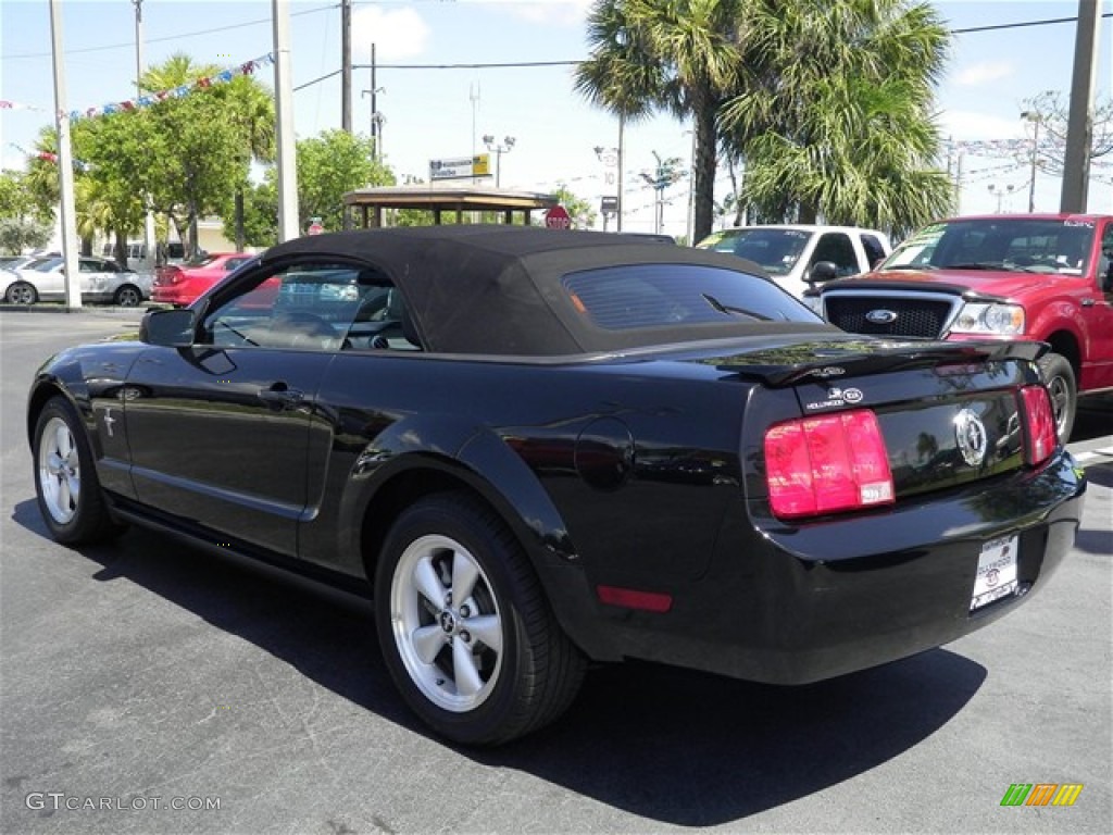 2007 Mustang V6 Premium Convertible - Black / Dark Charcoal photo #11