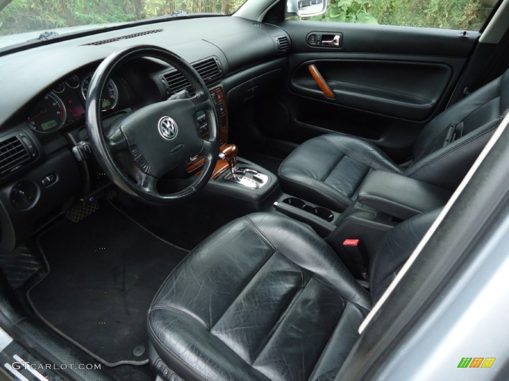 Black Interior 2003 Volkswagen Passat GLX 4Motion Wagon Photo #68047564
