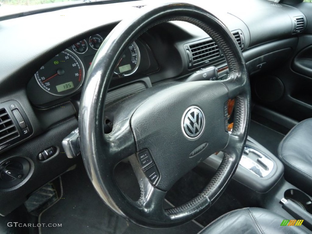 2003 Volkswagen Passat GLX 4Motion Wagon Black Steering Wheel Photo #68047609