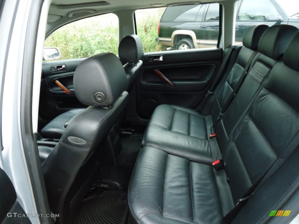 Black Interior 2003 Volkswagen Passat GLX 4Motion Wagon Photo #68047669