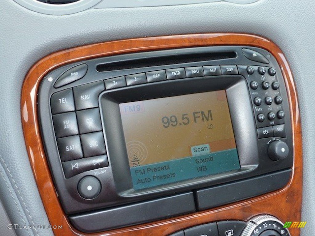 2004 Mercedes-Benz SL 500 Roadster Controls Photo #68049430