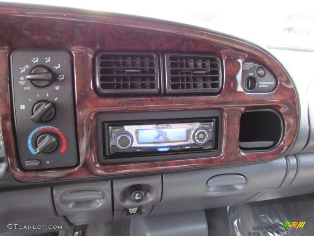 2000 Ram 1500 SLT Extended Cab 4x4 - Bright White / Mist Gray photo #20