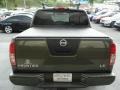 2005 Canteen Metallic Green Nissan Frontier LE Crew Cab  photo #14