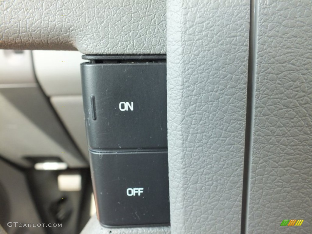 2006 F150 XLT SuperCrew - Black / Medium/Dark Flint photo #34