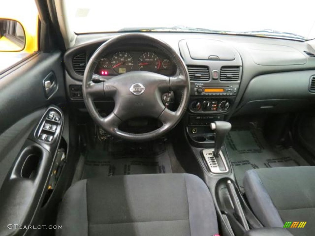 2006 Sentra 1.8 S Special Edition - Sunburst Yellow / Charcoal photo #5