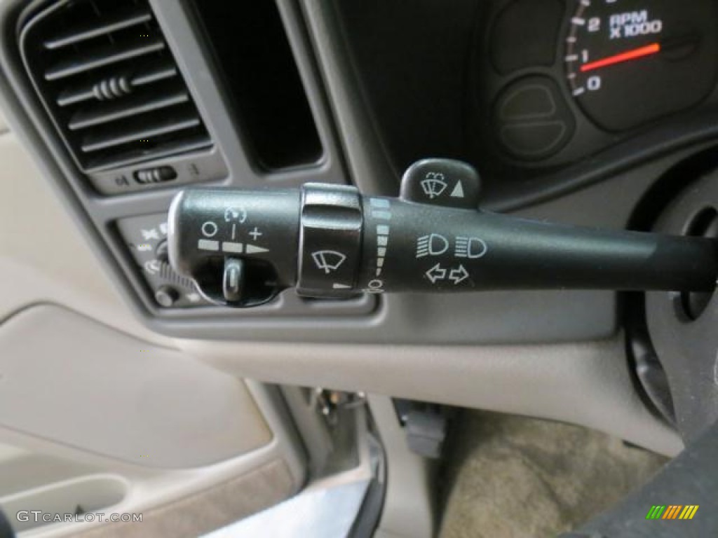 2003 Suburban 1500 LT - Light Pewter Metallic / Tan/Neutral photo #20