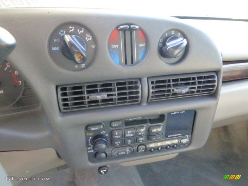 1998 Chevrolet Lumina Standard Lumina Model Controls Photo #68058830