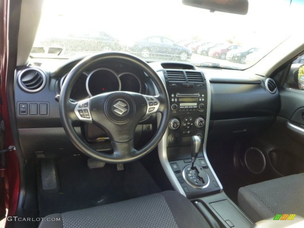 2006 Suzuki Grand Vitara 4x4 Black Dashboard Photo #68058980