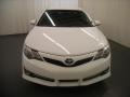 Super White - Camry SE Photo No. 2